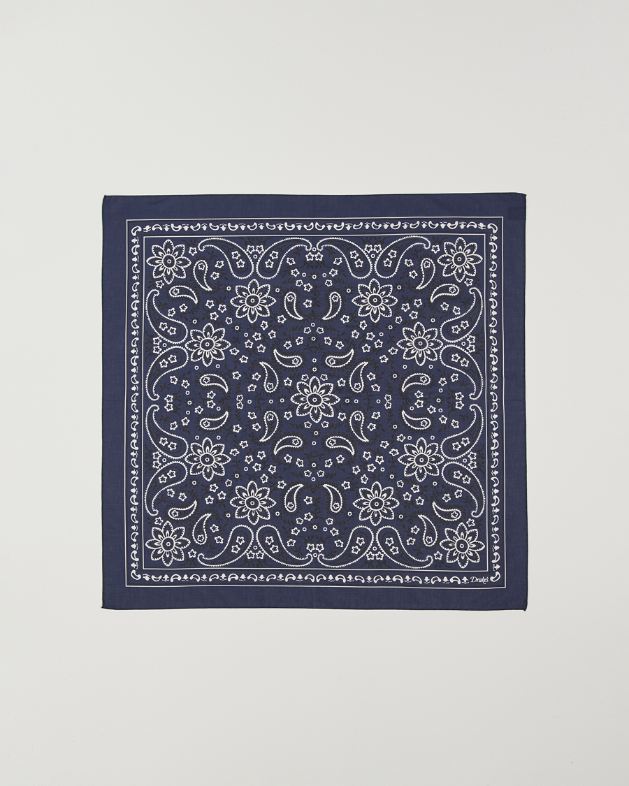 Men | Dress Scarves | Drake's | Drake'sClassic Paisley BandanaNavy