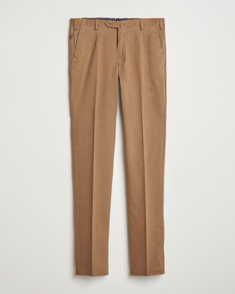 Men | Trousers | PT01 | Slim Fit Pleated Cotton Trousers Brown