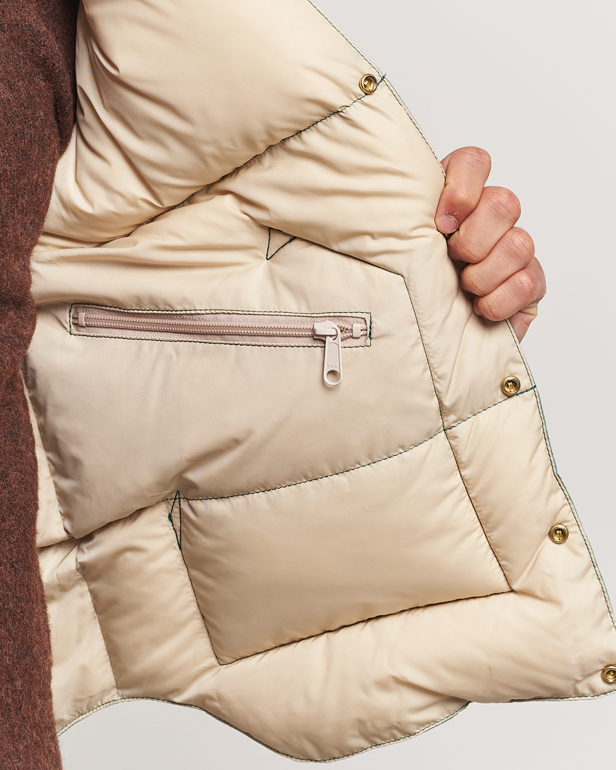 Rocky Mountain Featherbed Christy Vest Emerald at CareOfCarl.com