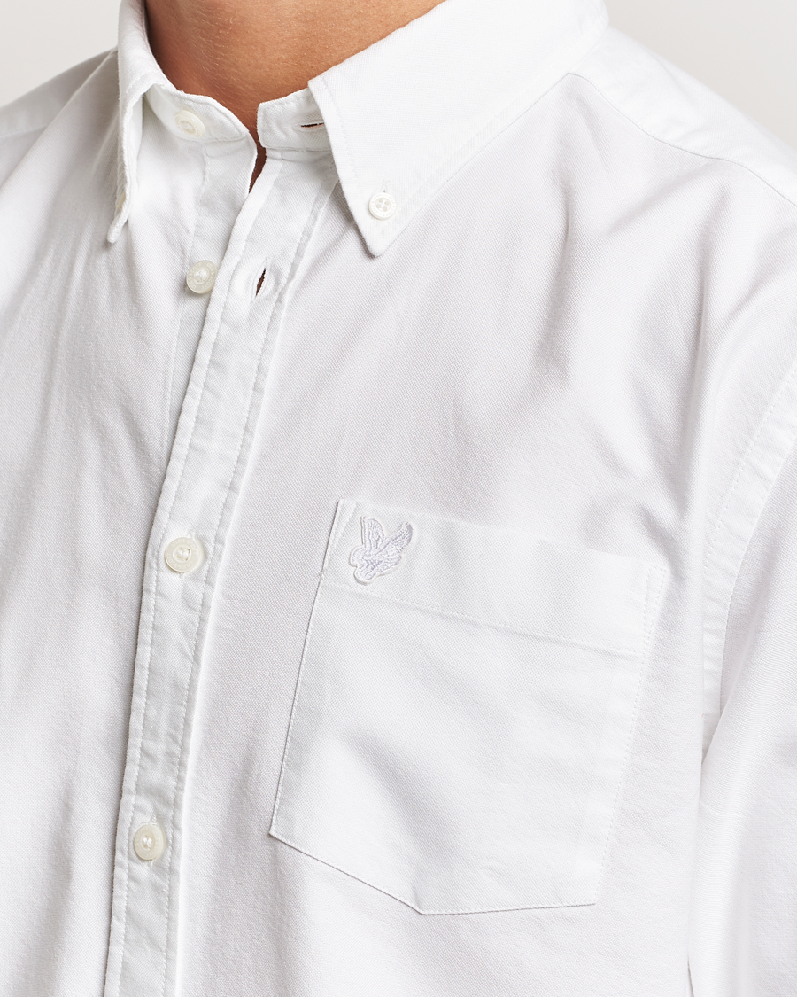 Men | Shirts | Lyle & Scott | Tonal Eagle Plain Oxford Shirt White
