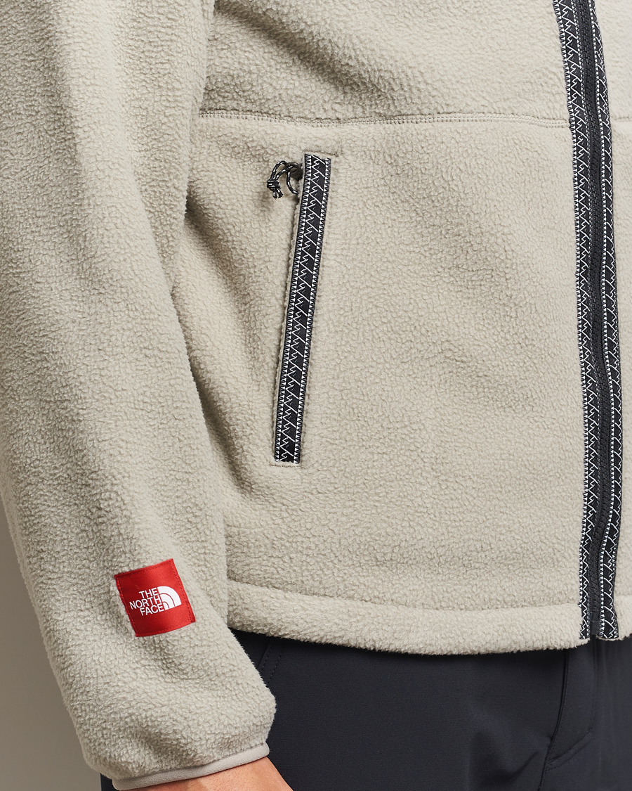Men | Sweaters & Knitwear | The North Face | Fleeski Full Zip Jacket Light Beige