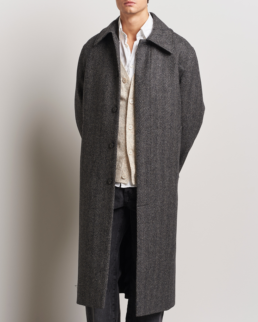 Sunflower Herringbone Wool Coat Antracite at CareOfCarl.com