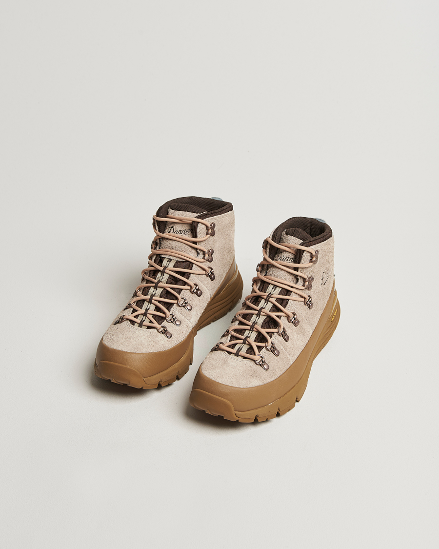 Men | Boots | Danner | Mountain 600 GTX Suede Trail Boot Brown