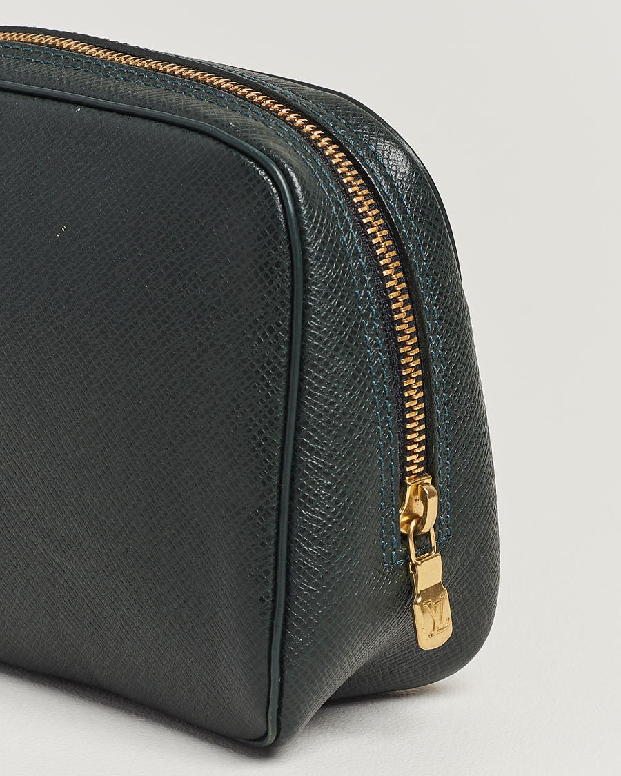 Men | Louis Vuitton Pre-Owned Pochette Accessoir Washbag Green | Louis Vuitton Pre-Owned | Pochette Accessoir Washbag Green