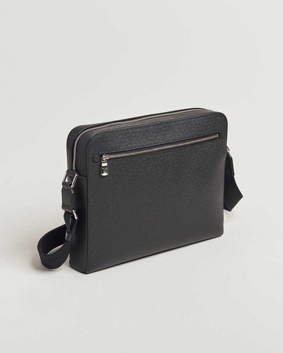 Men | Louis Vuitton Pre-Owned Anton Messengerbag Black | Louis Vuitton Pre-Owned | Anton Messengerbag Black