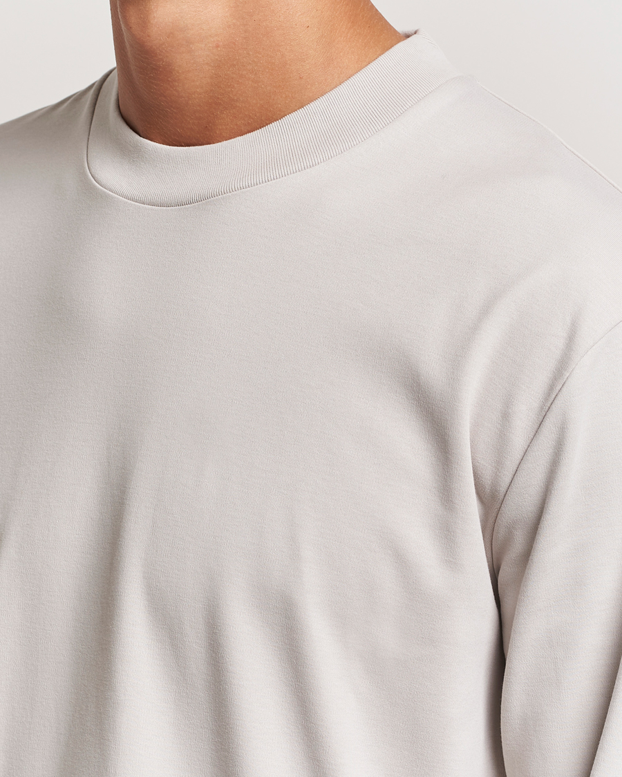 Men | T-Shirts | Sunspel | Heavyweight Mock Neck Long Sleeve T-Shirt Putty