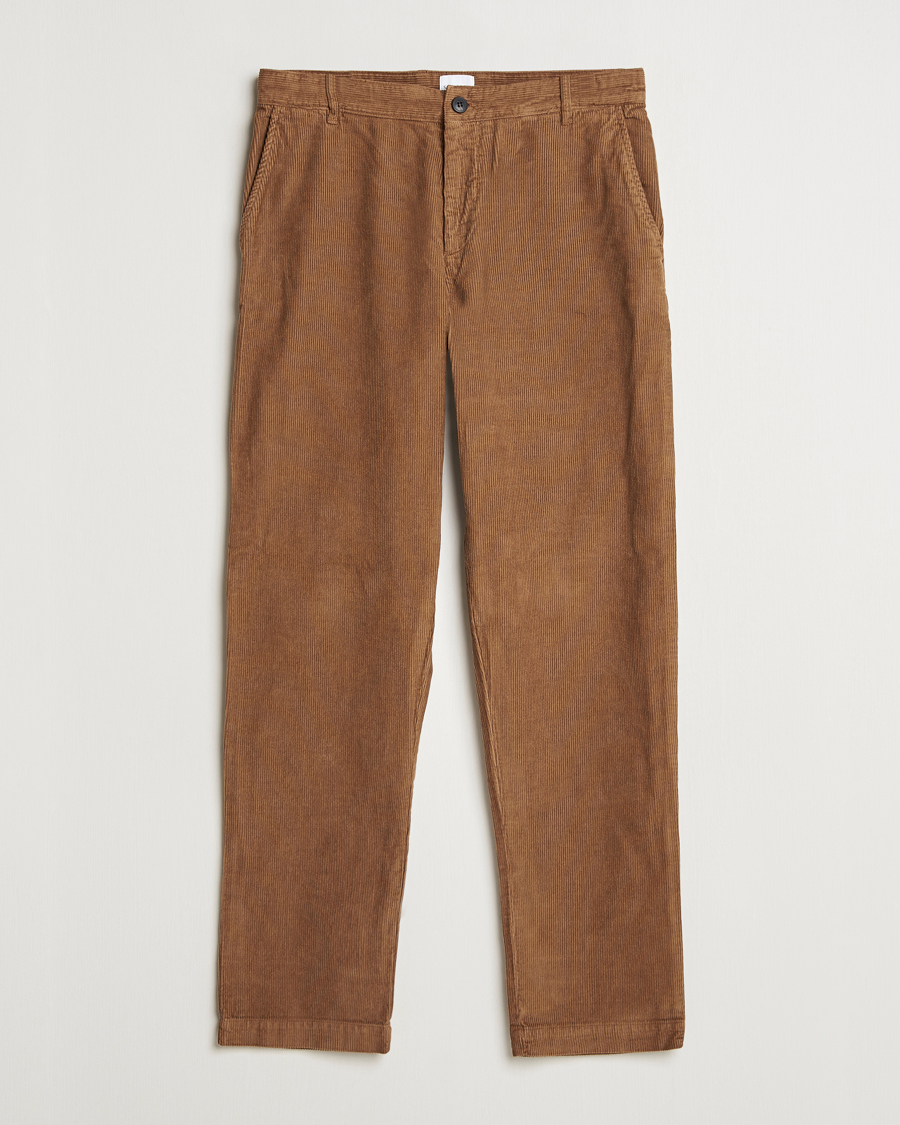 Men | Trousers | Sunspel | Corduroy Chore Trousers Sandstone