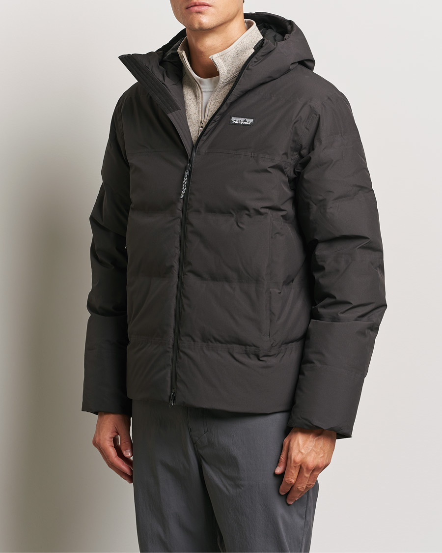 Patagonia Jackson Glacier Jacket Black at CareOfCarl.com
