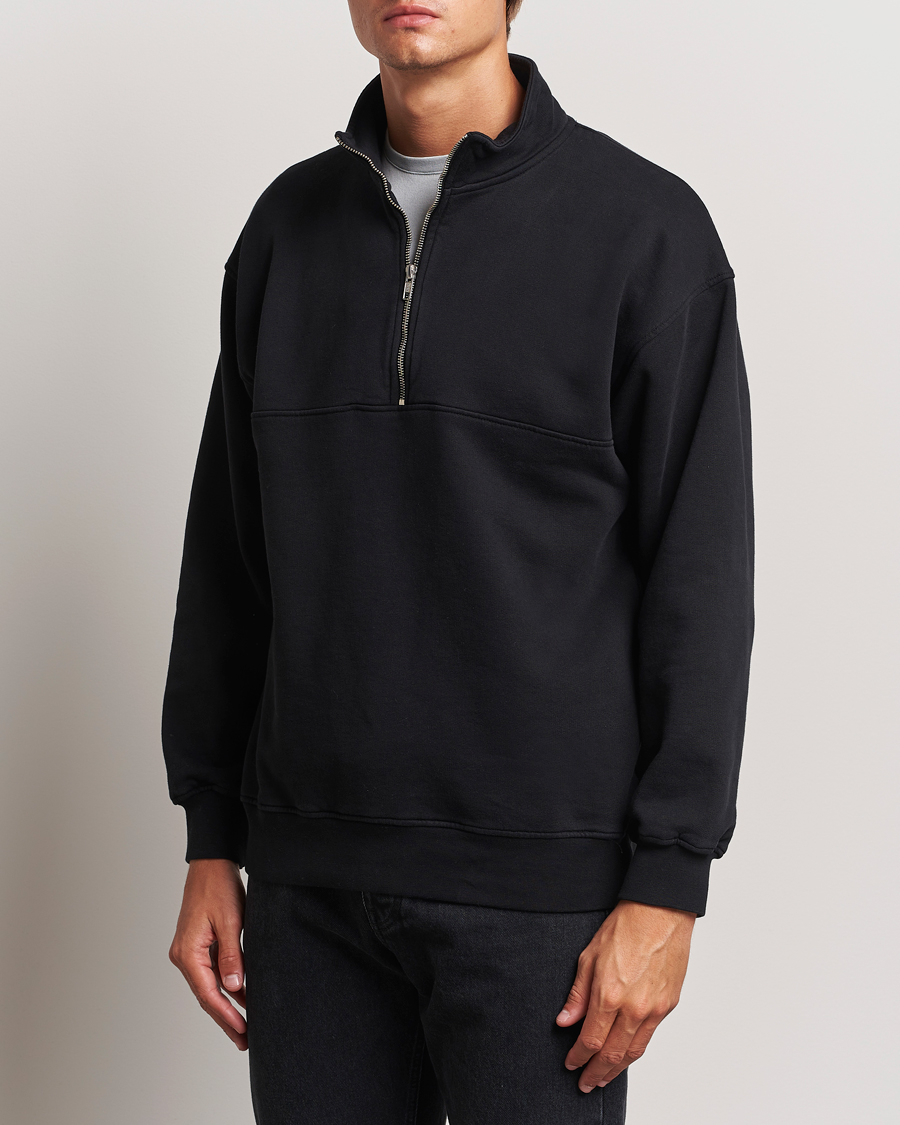 Men | Sweaters & Knitwear | Colorful Standard | Classic Organic Half-Zip Deep Black