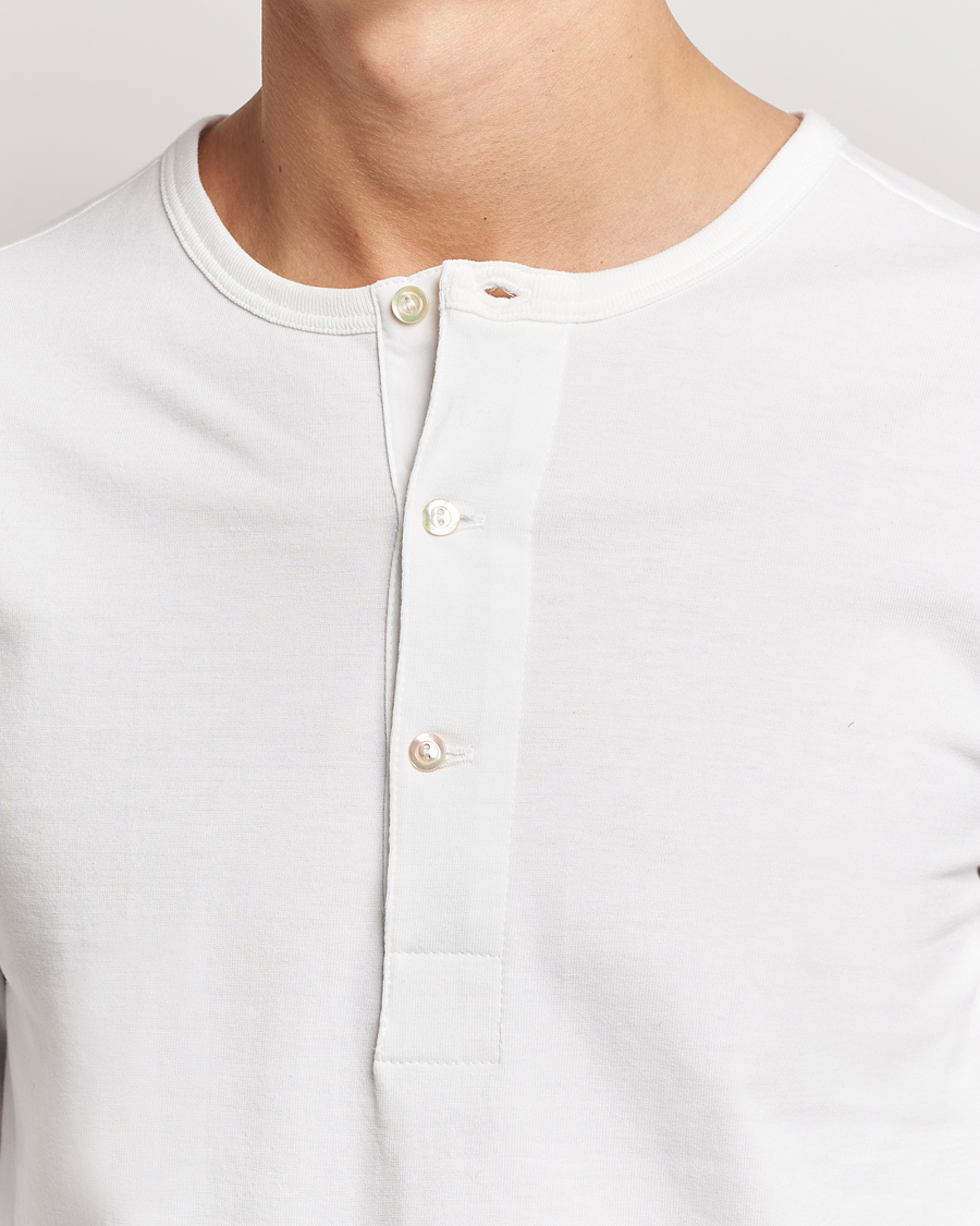 Men | Sweaters & Knitwear | Merz b. Schwanen | Classic Organic Cotton Henley Sweater White