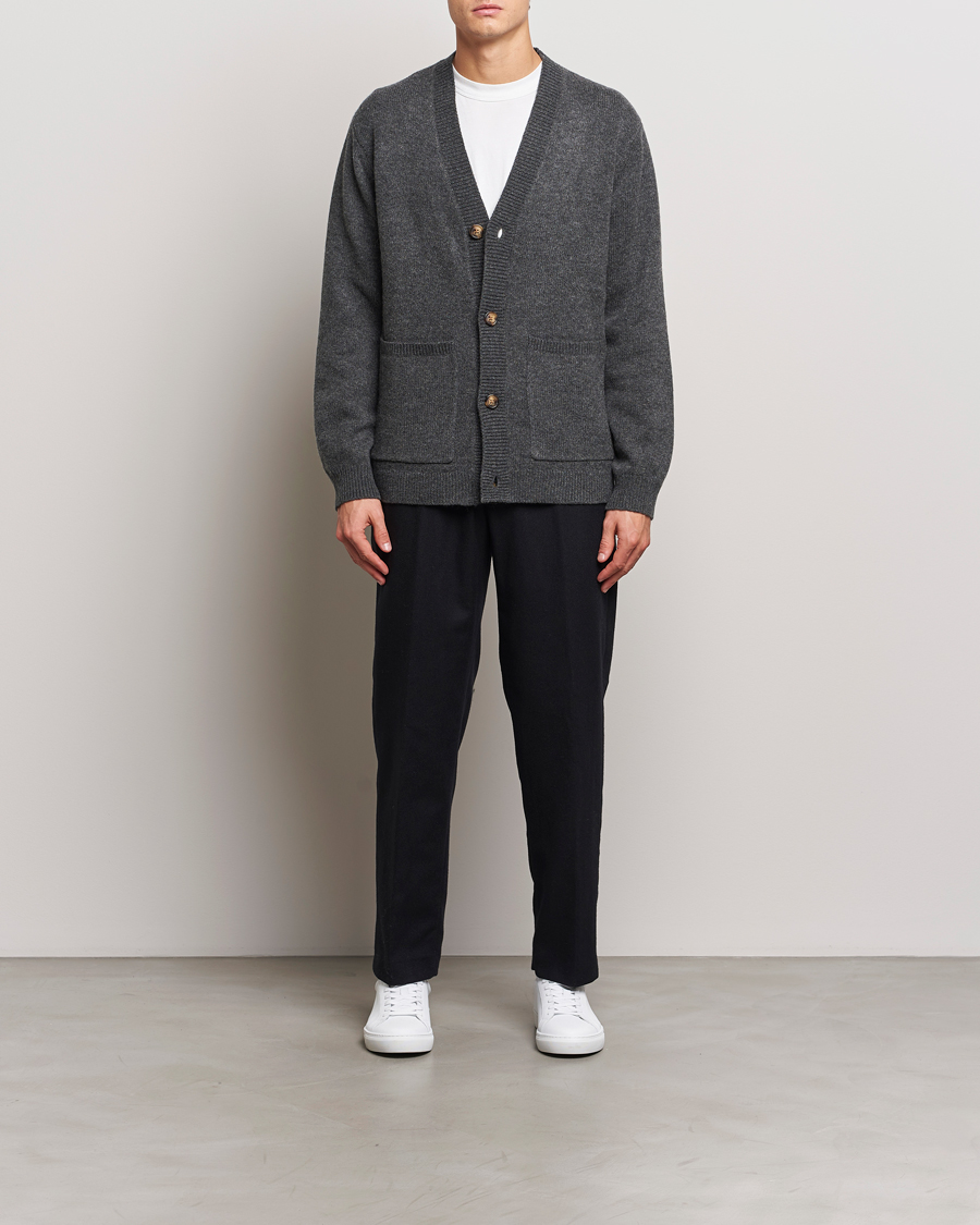 Men | Sweaters & Knitwear | A Day's March | Jarrow Lambswool Cardigan Charcoal