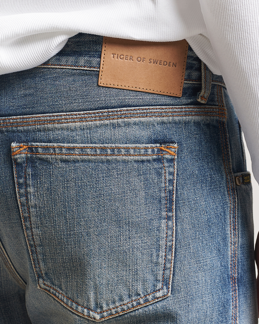 Men | Jeans | Tiger of Sweden | Fact Bootcut Jeans Medium Blue