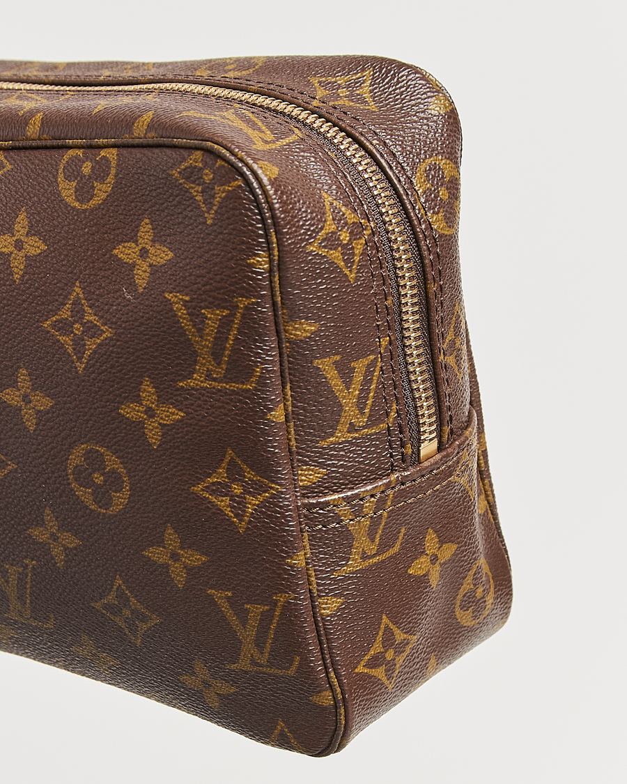 Men | Louis Vuitton Pre-Owned Trousse Toilette 28 Bag Monogram | Louis Vuitton Pre-Owned | Trousse Toilette 28 Bag Monogram