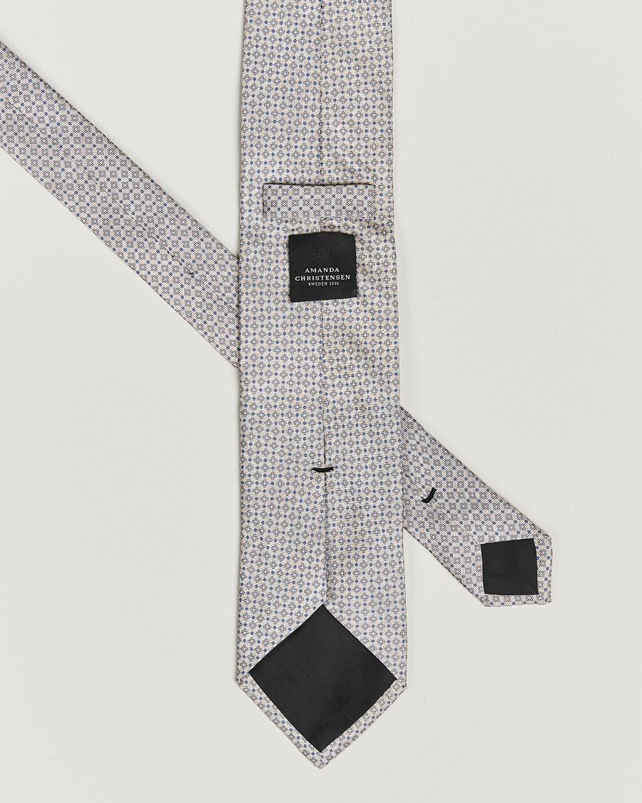 Men | Amanda Christensen Silk Oxford Printed Micro Flower 8cm Tie Beige | Amanda Christensen | Silk Oxford Printed Micro Flower 8cm Tie Beige