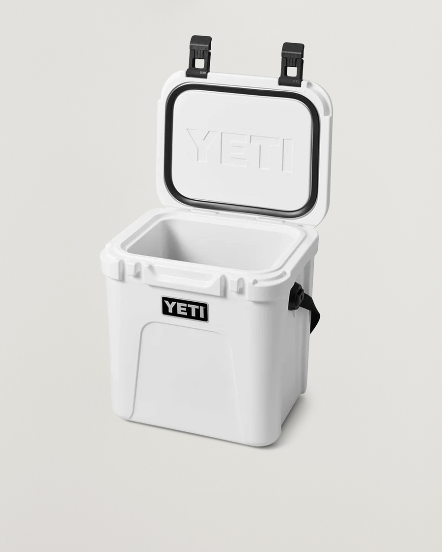 Men | Outdoor living | YETI | Roadie 24 White