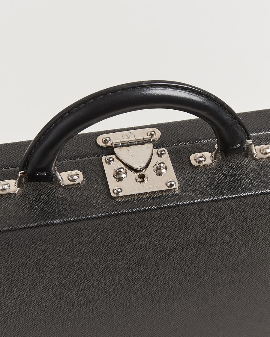 Louis Vuitton Pre-Owned Diplomat Briefcase at CareOfCarl.com
