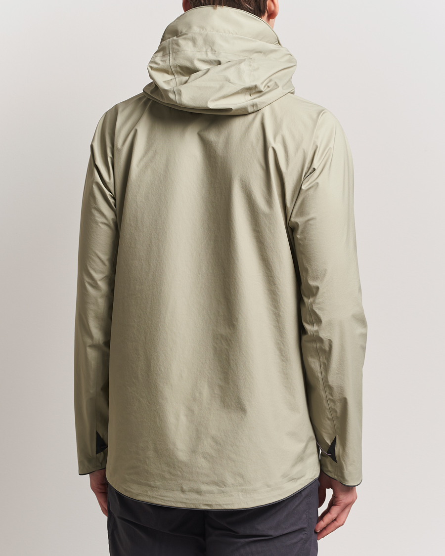 Men | Coats & Jackets | Klättermusen | Asynja Lightweight Waterproof Jacket Silver Green
