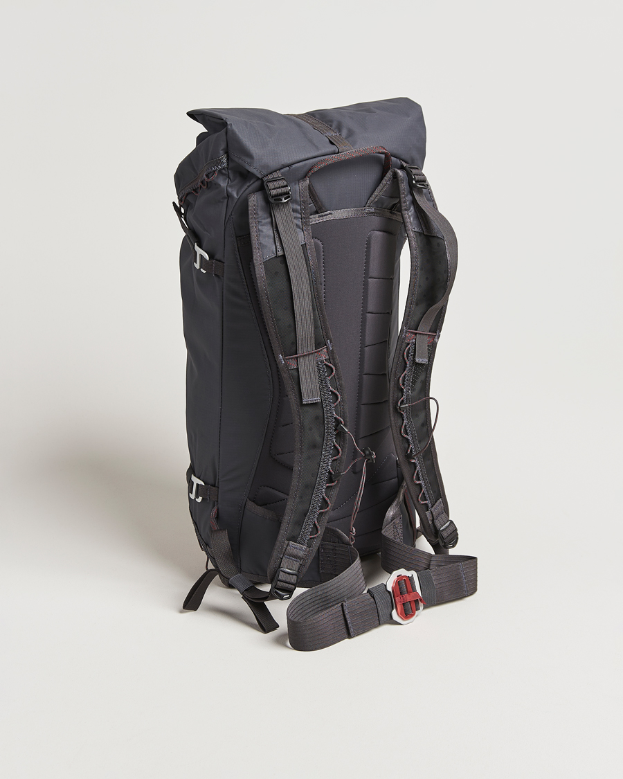Men | Bags | Klättermusen | Ull Backpack 20L Raven