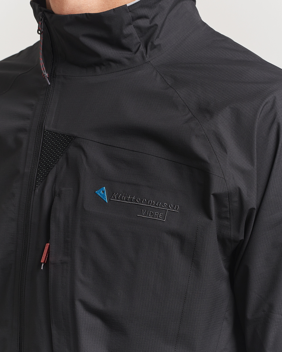 Men | Shirts | Klättermusen | Vidre Zip Short Sleeve Shirt Black