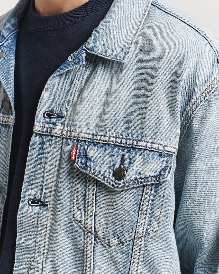 Men | Coats & Jackets | Levi's | Relaxed Fit Trucker Jacket A Bright Light