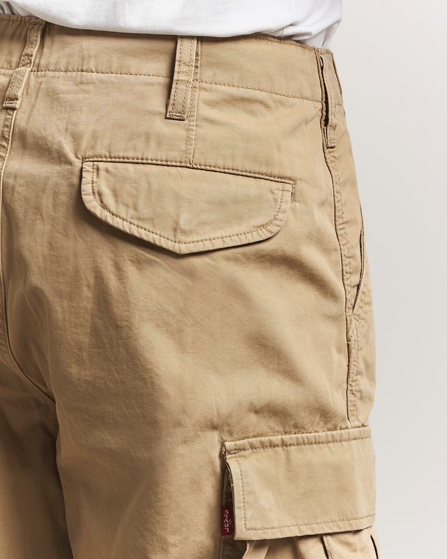 Men | Shorts | Levi's | Carrier Cargo Shorts Harvest Gold