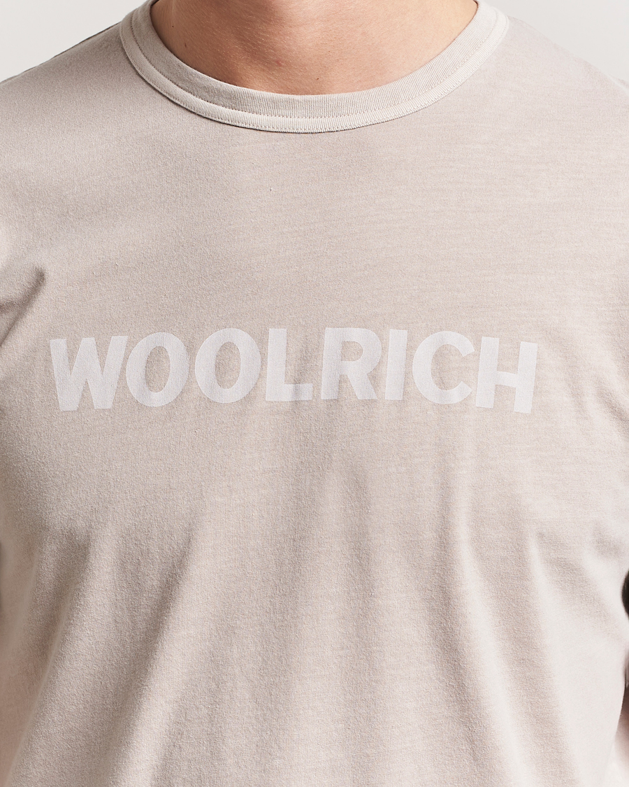 Men | T-Shirts | Woolrich | Light Garment Dyed T-Shirt Dove
