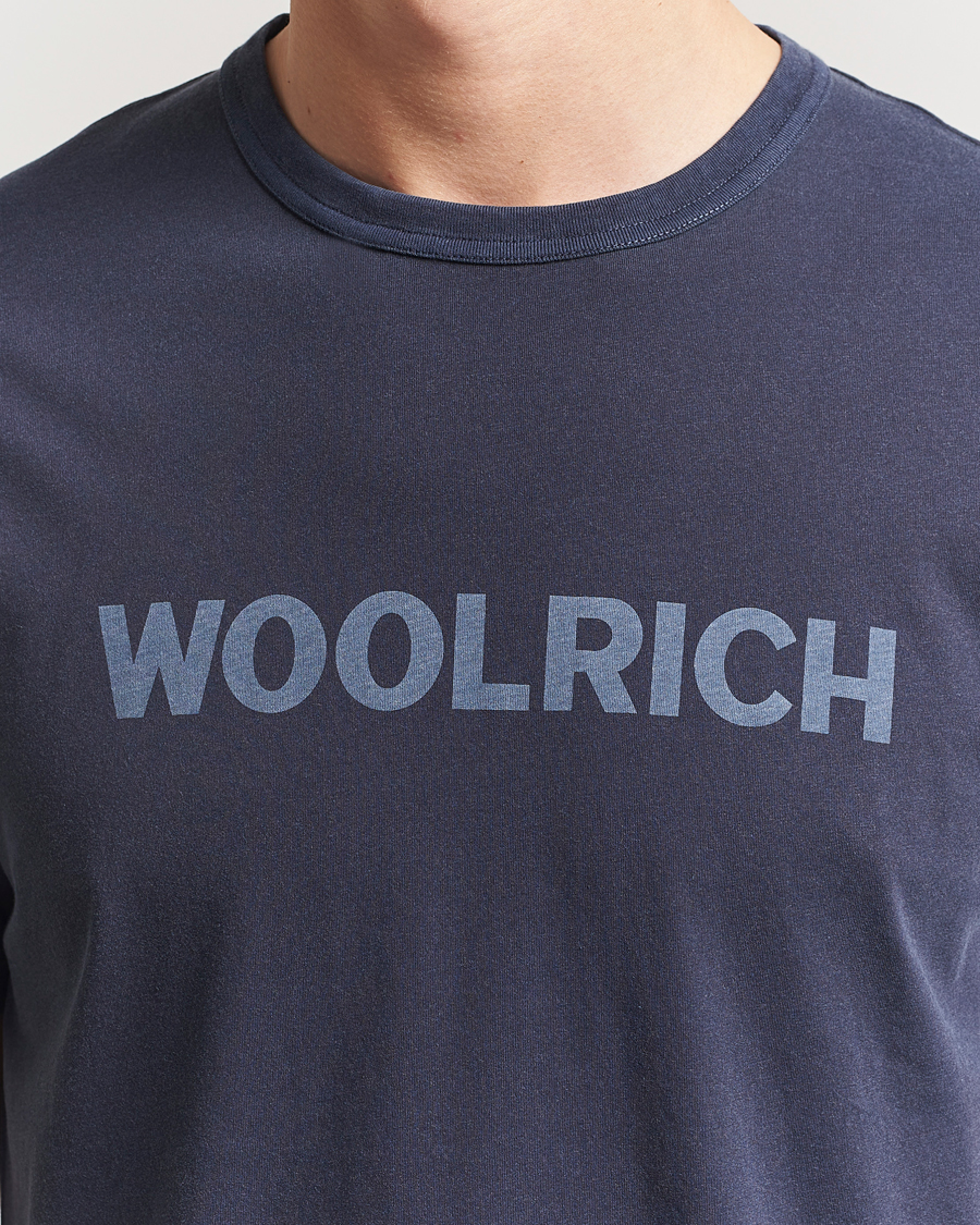 Men | T-Shirts | Woolrich | Light Garment Dyed T-Shirt Dream Blue