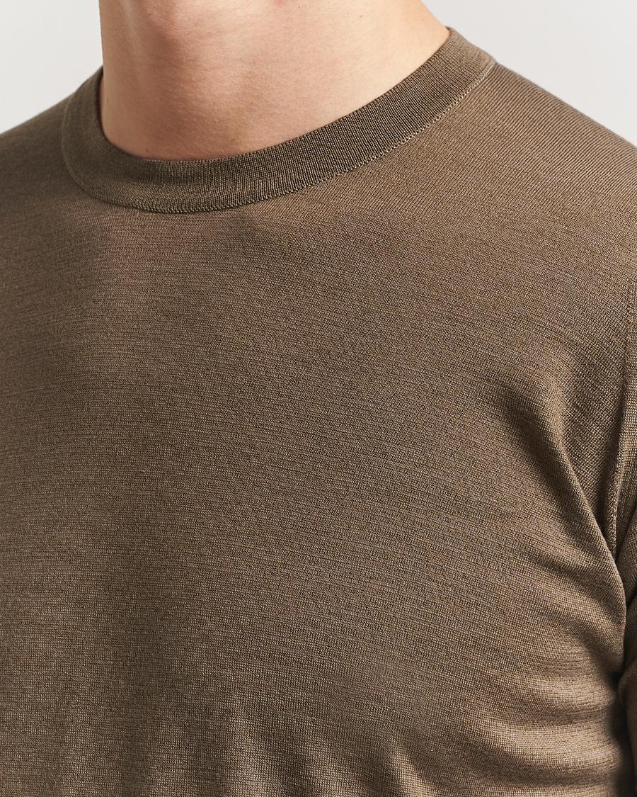 Men | T-Shirts | John Smedley | Hilcote Wool/Sea Island Cotton T-Shirt Sepia Green