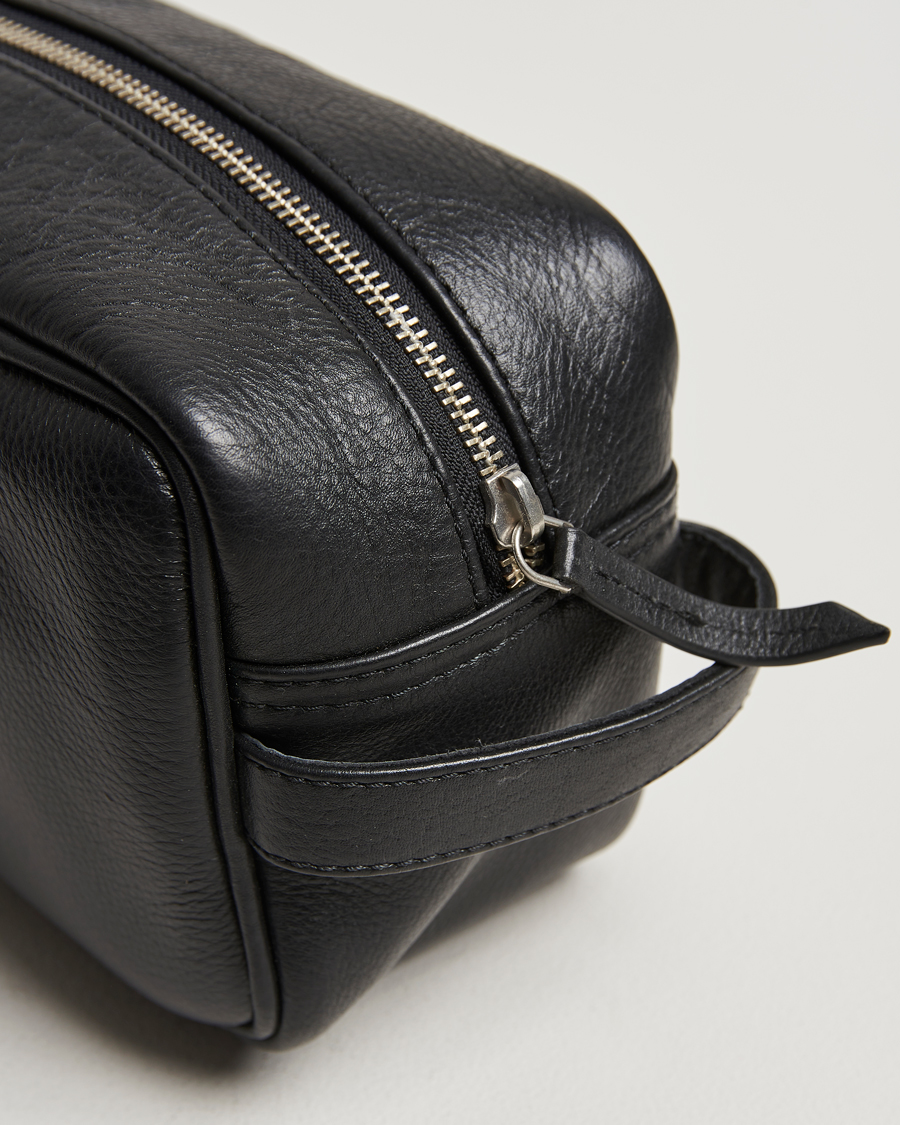 Men | Bags | LES DEUX | Leather Washbag Black