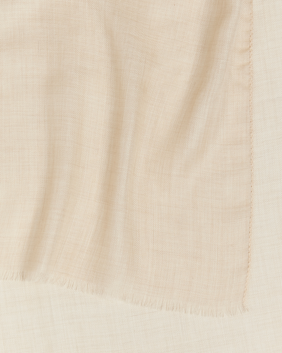 Men | Piacenza Cashmere Chic Cashmere Scarf Cream | Piacenza Cashmere | Chic Cashmere Scarf Cream