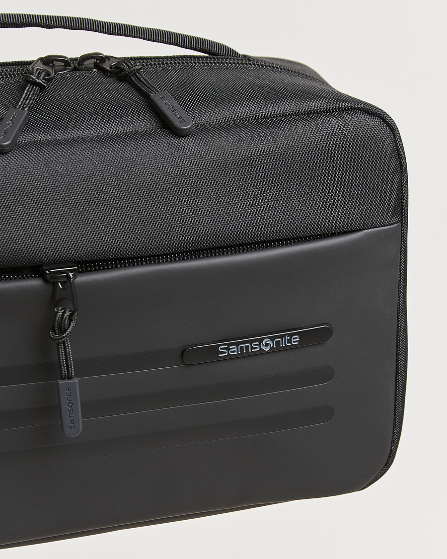 Men | Bags | Samsonite | StackD Hanging Toilet Kit Black