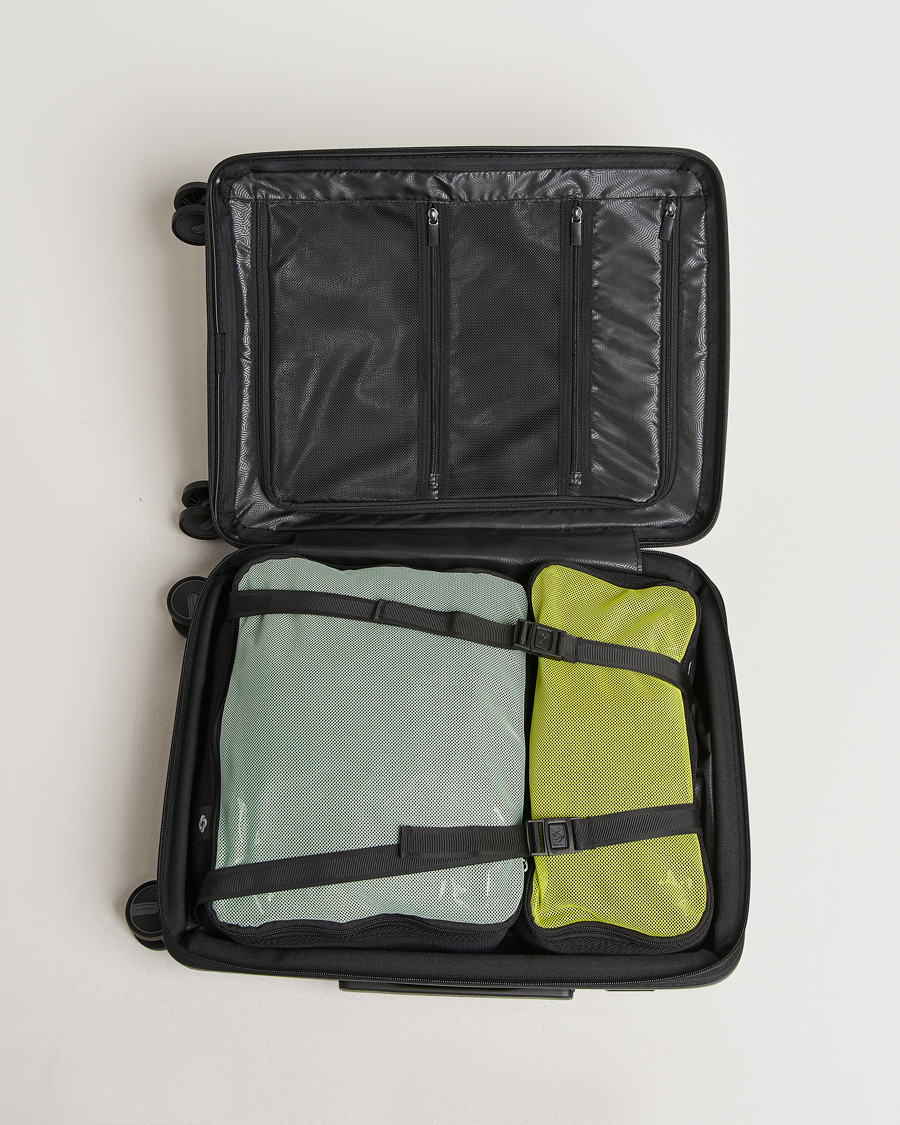 Samsonite Restackd Spinner Carry-On Black at CareOfCarl.com