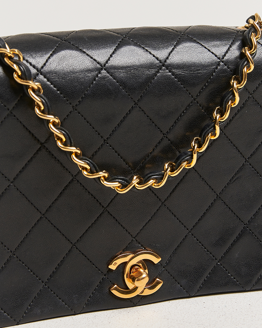 Men | Chanel Pre-Owned Matelassé Single Full Flap Bag Black | Chanel Pre-Owned | Matelassé Single Full Flap Bag Black