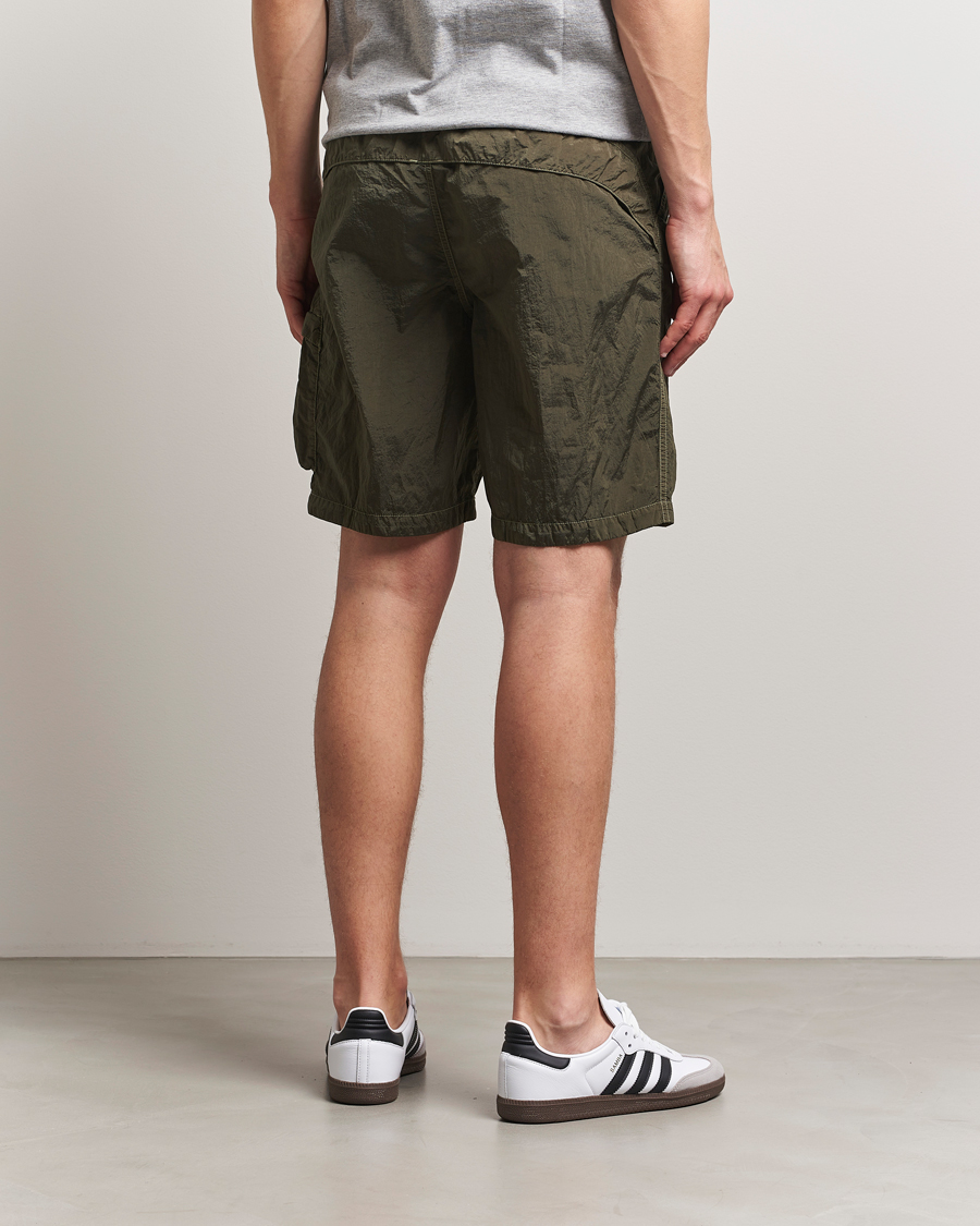 Men | Shorts | Stone Island | Nylon Metal Drawstring Cargo Shorts Military Green
