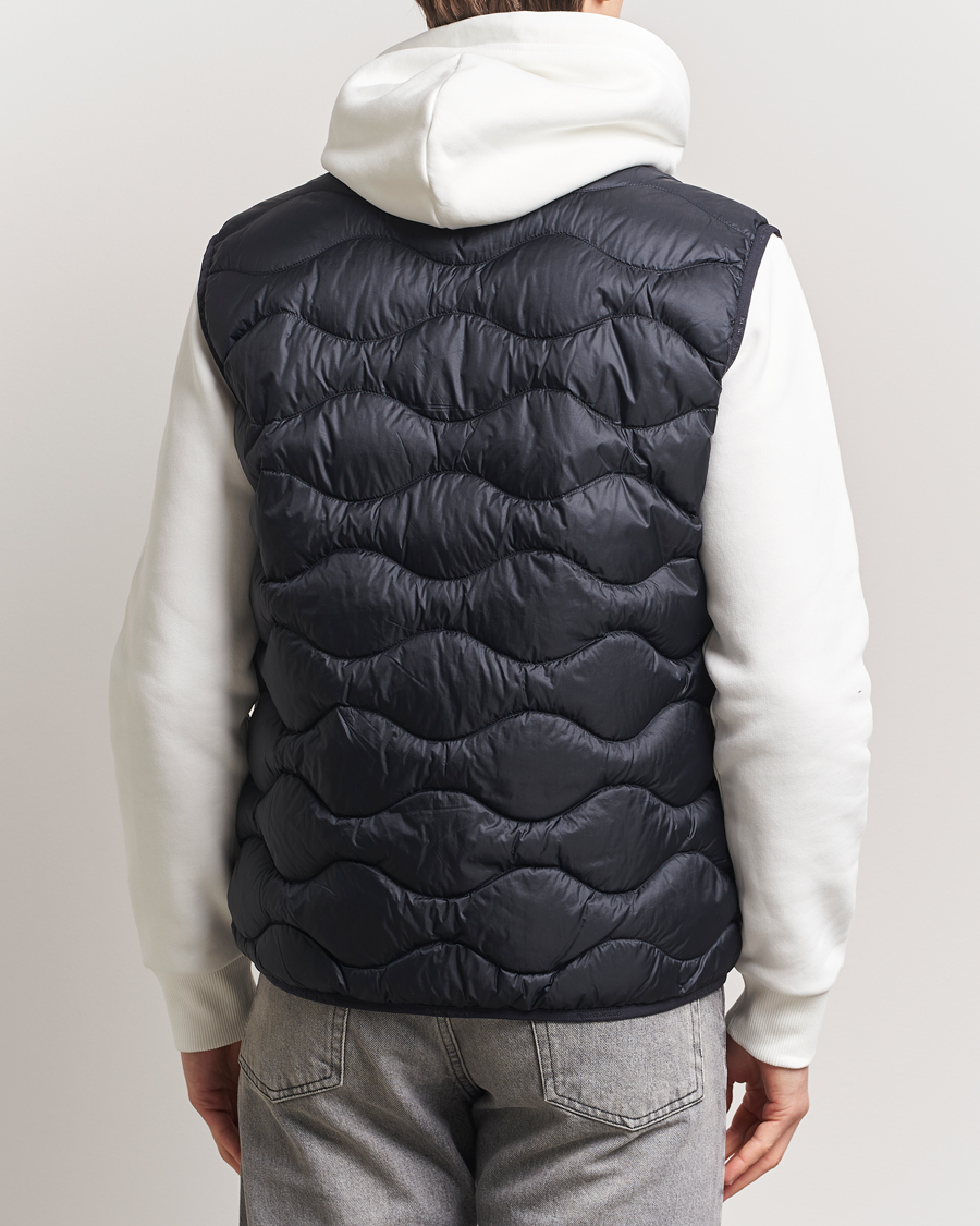 Men | Coats & Jackets | Peak Performance | Helium Down Vest Black