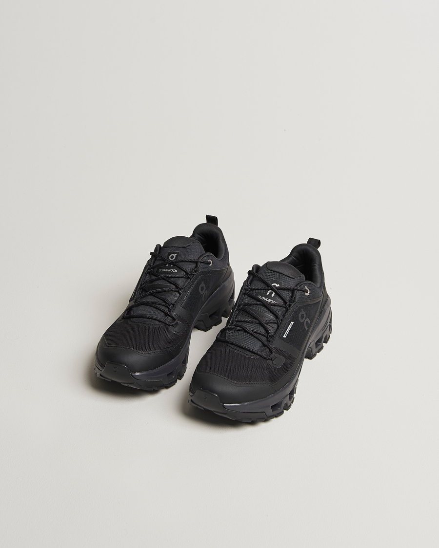 Men | On Cloudrock Low Black/Black | On | Cloudrock Low Black/Black