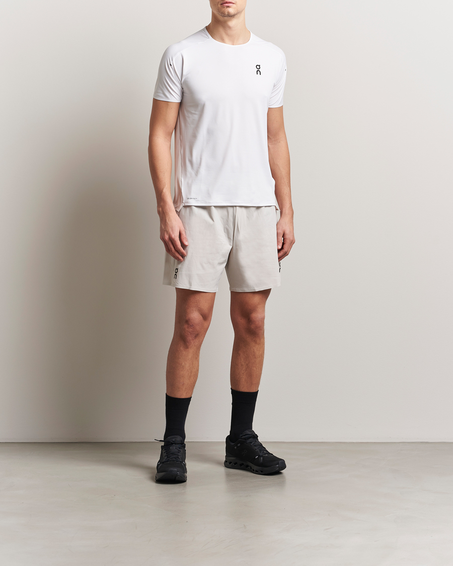 Men | T-Shirts | On | Performance T-Shirt White