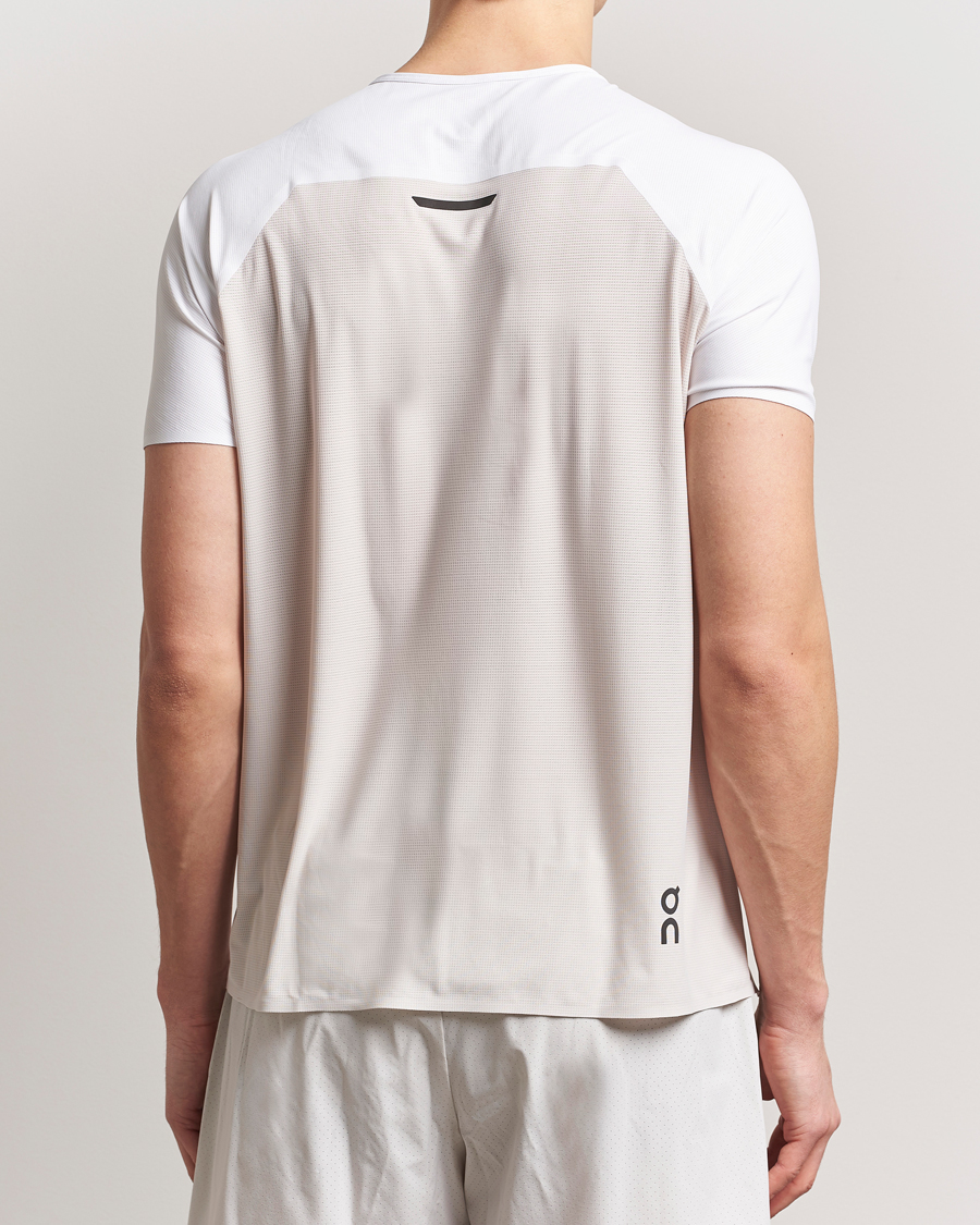 Men | T-Shirts | On | Performance T-Shirt White