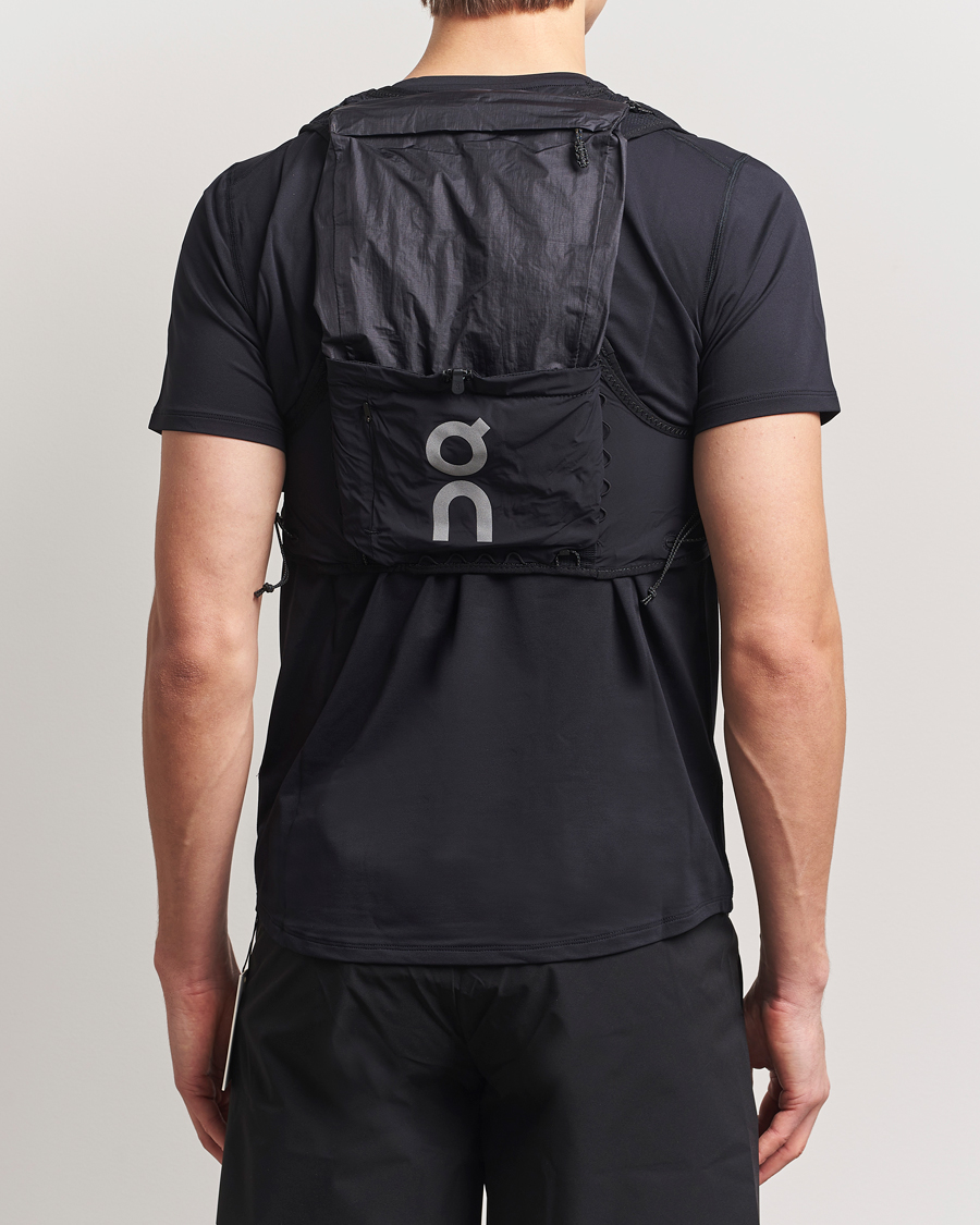 Men | On Ultra Vest 10L Black | On | Ultra Vest 10L Black