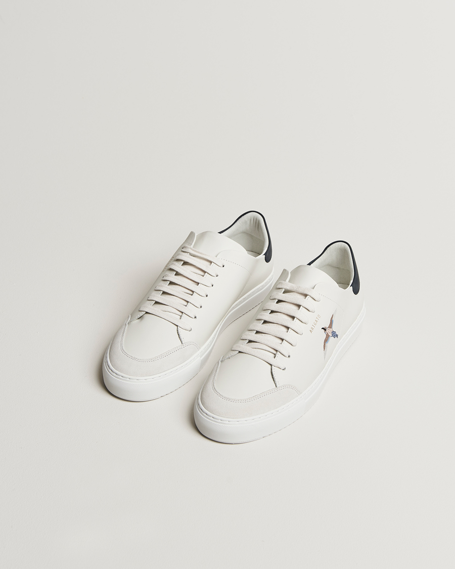 Men | Sneakers | Axel Arigato | Clean 90 Bee Bird Sneaker White/Dark Blue