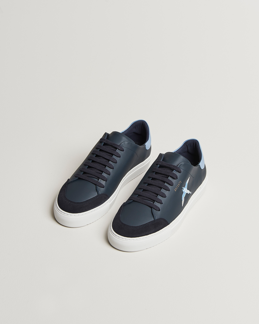 Men | Sneakers | Axel Arigato | Clean 90 Bee Bird Sneaker Dark Blue/Light Blue