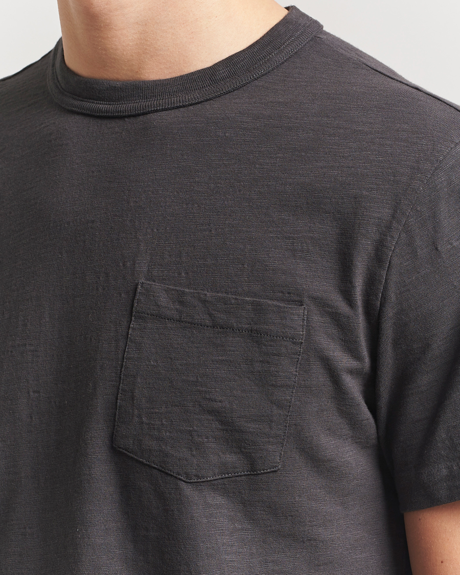 Men | T-Shirts | Nudie Jeans | Roy Heavy Slub T-Shirt Antracite