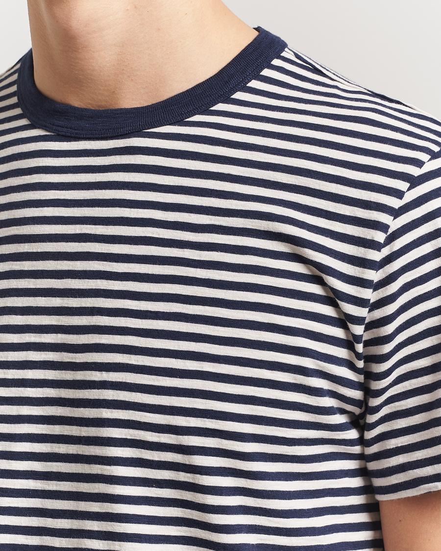 Men | T-Shirts | Nudie Jeans | Roy Striped Slub T-Shirt Blue/Off White