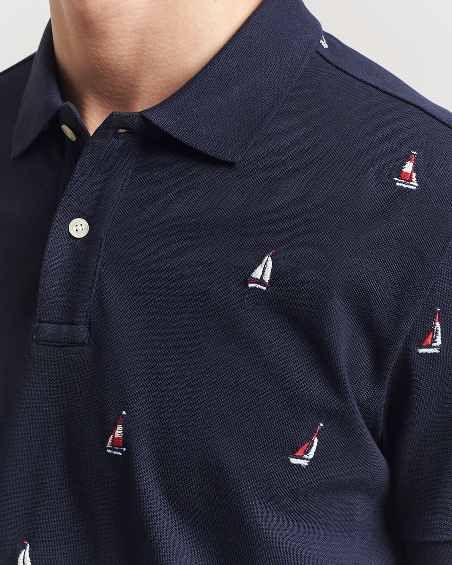 Men | Polo Shirts | GANT | Embroidered Sailing Polo Evening Blue