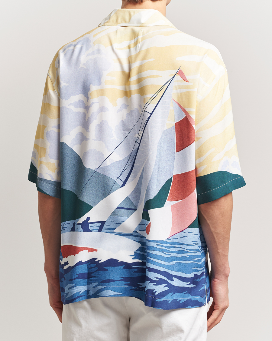 Men | Shirts | GANT | Relaxed Fit Scenery Sailing Short Sleeve Shirt Multi