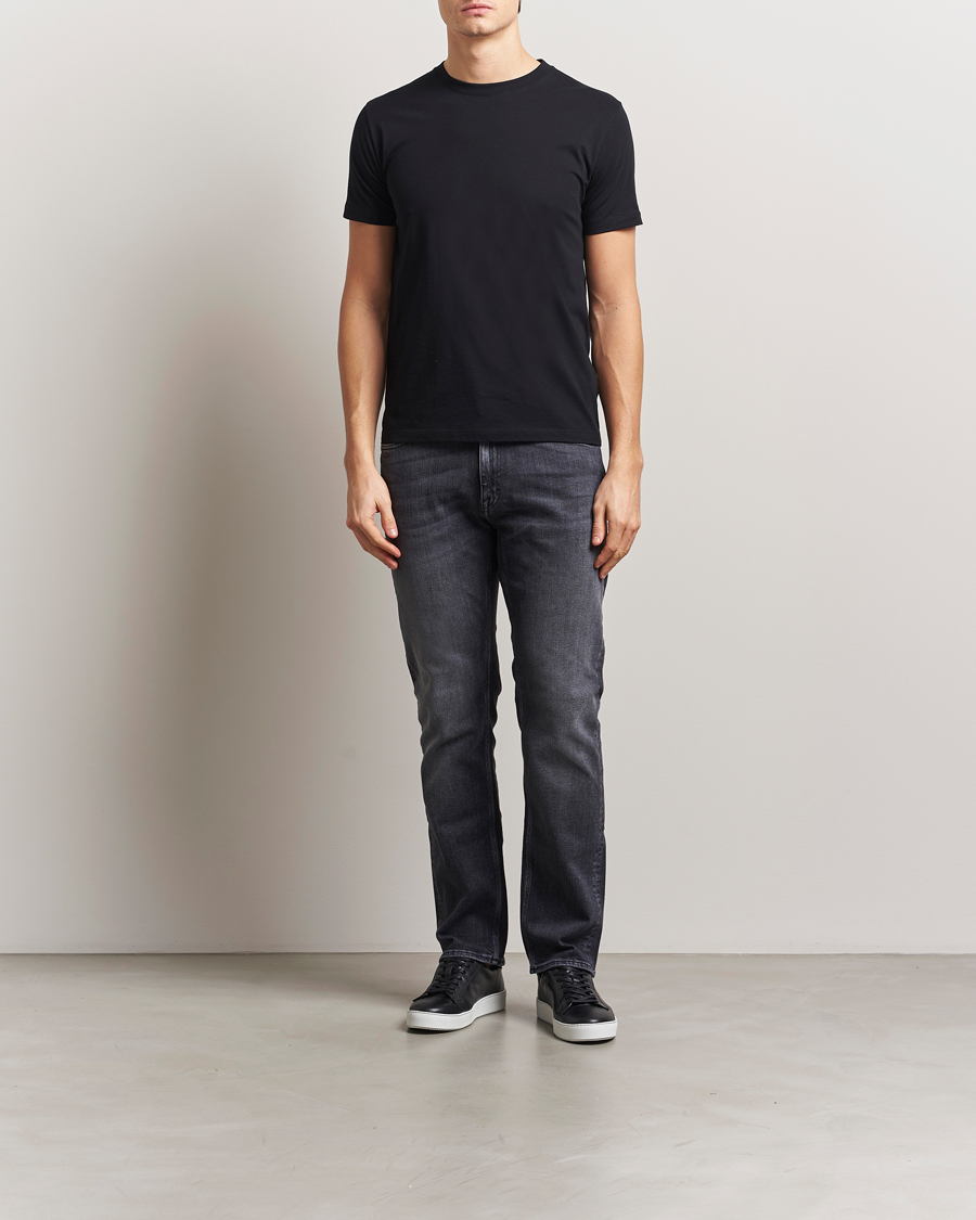 Men | T-Shirts | Tiger of Sweden | Dillan Crew Neck T-Shirt Black