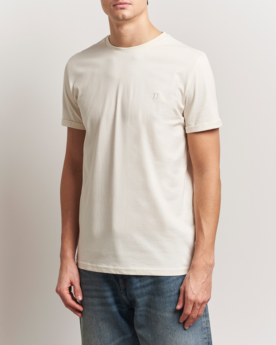 Men | T-Shirts | LES DEUX | Nørregaard Tonal T-Shirt Ivory