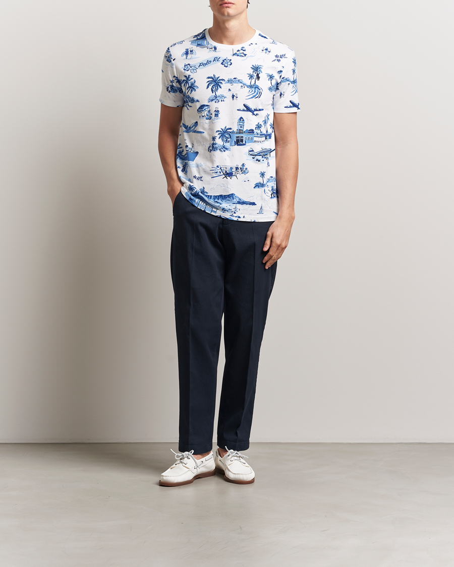 Men | T-Shirts | Polo Ralph Lauren | Custom Slim Fit T-Shirt Holiday Bear White