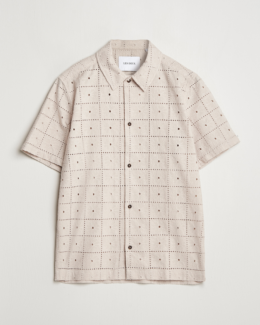 Men | Shirts | LES DEUX | Hector Anglaise Short Sleeve Shirt Light Sand