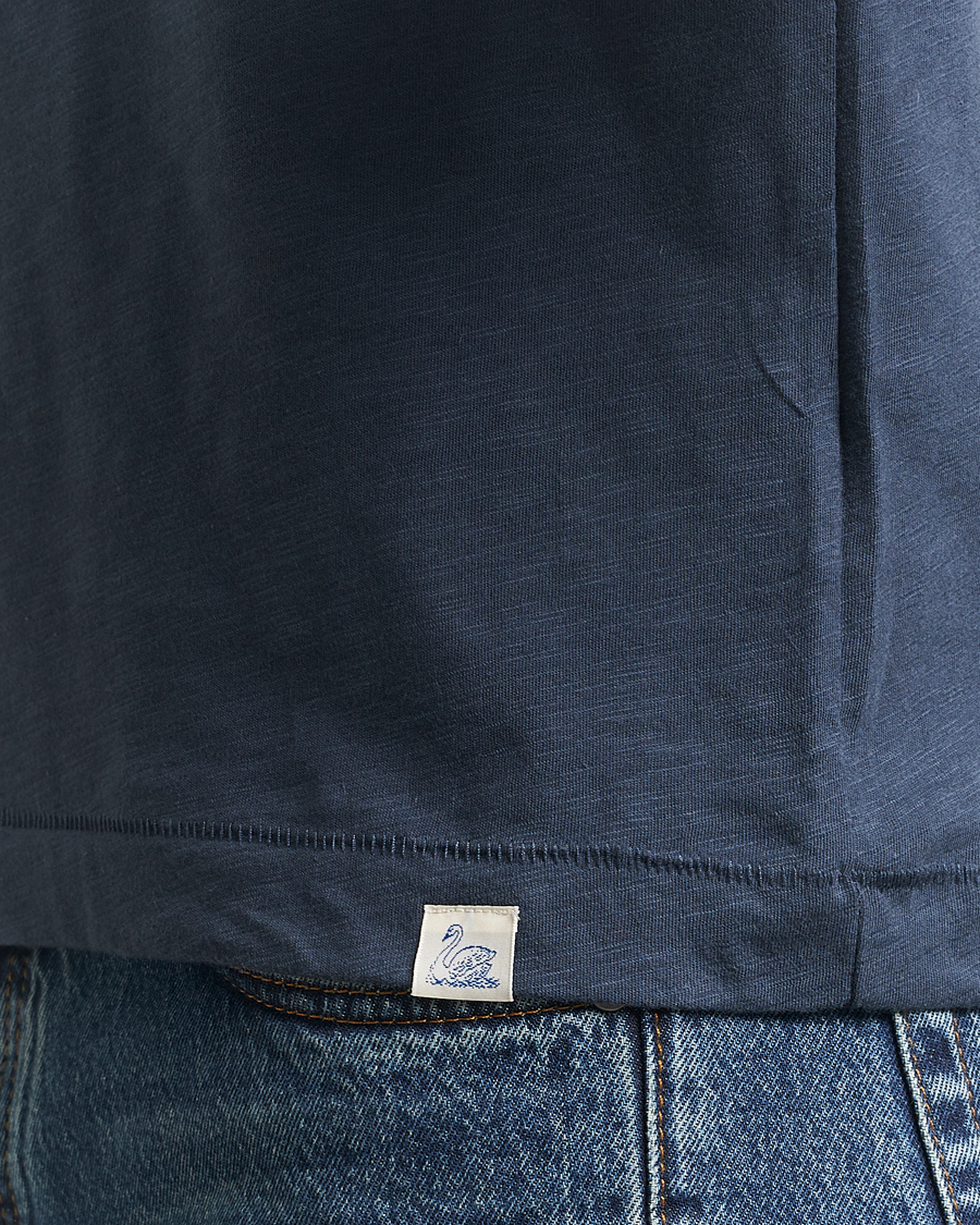 Men | T-Shirts | Merz b. Schwanen | Organic Pima Cotton Slub Crew Neck T-Shirt Denim Blue